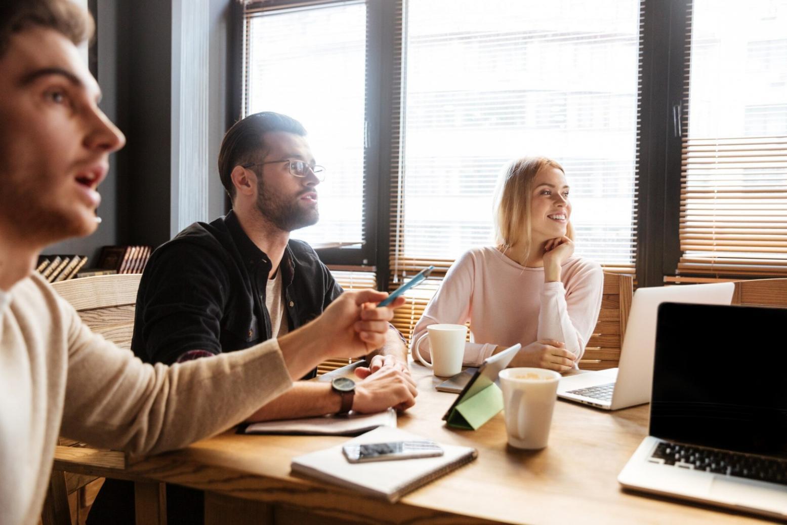 Професійні зв'язки на платформі